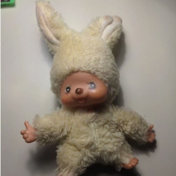 MONCHICHI Yellow Bunny Plush Toy Figurine Adorable VINTAGE Collectible - Picture 3 of 9